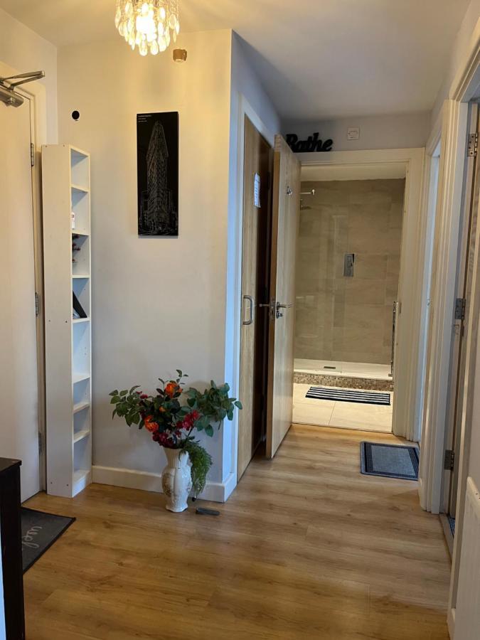 London Luxury Holiday Home B Eksteriør bilde